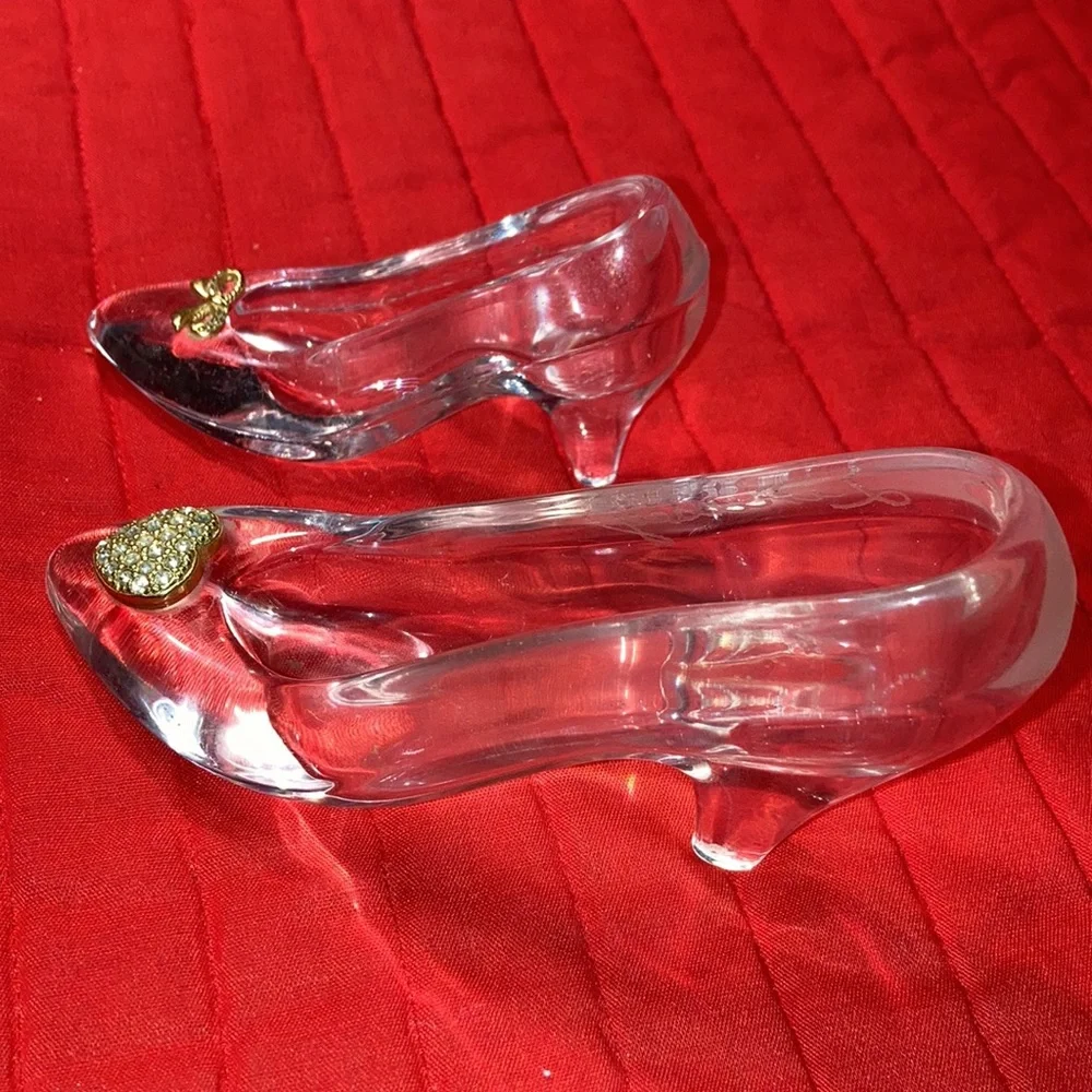 Lot 2 glass slipper shoes, hi heels, GT bow w/rhinestones & GT heart same. $18 - Picture 5 of 7
